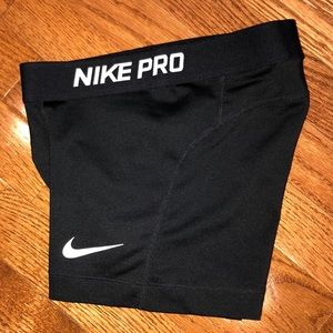 Nike Pro Dri-Fit Women’s Training Short